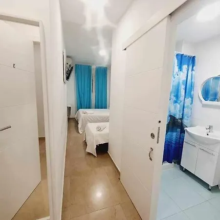 A123 Viviendaturisticavalencia Grandes Grupos Exterior photo